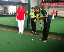 高尔夫赛场再起风云：钱塘鲨队队小胜辽东独角兽队，脚步移动更到位逆风翻盘的范本